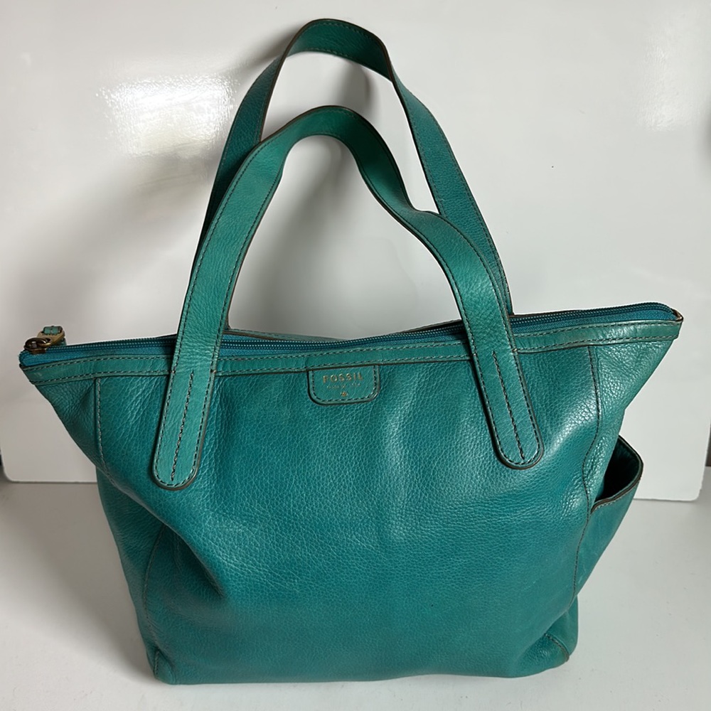 Fossil Mimi Turquoise leather zip top tote 16x11x4